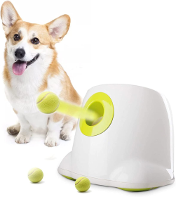 Dog launcher tennis ball throwing machine